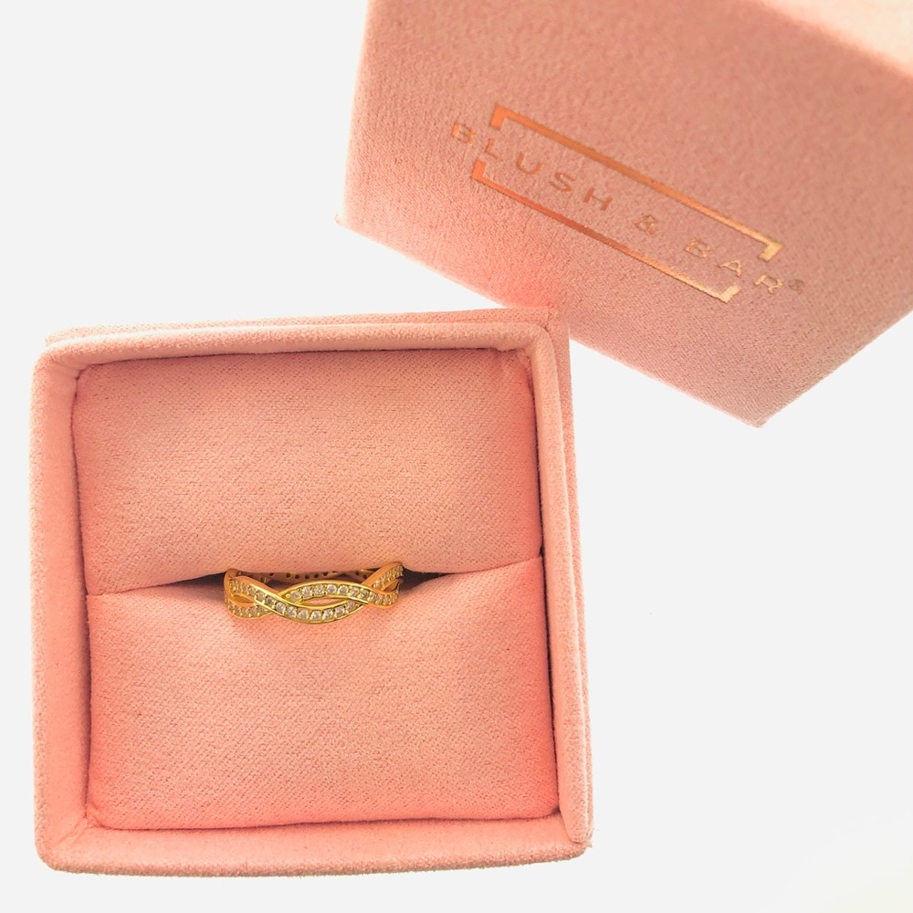 Women’s Blush & Bar Gold Rebecca Rope Ring